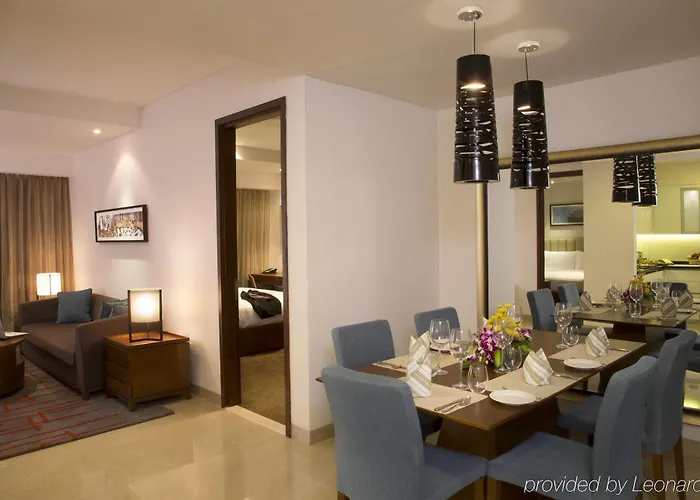 Superior One-Bedroom King Room